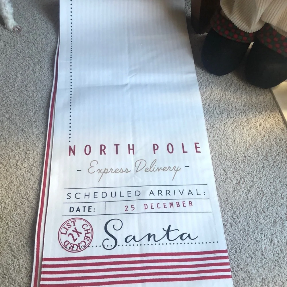 72 INCH CHRISTMAS TABLE RUNNER